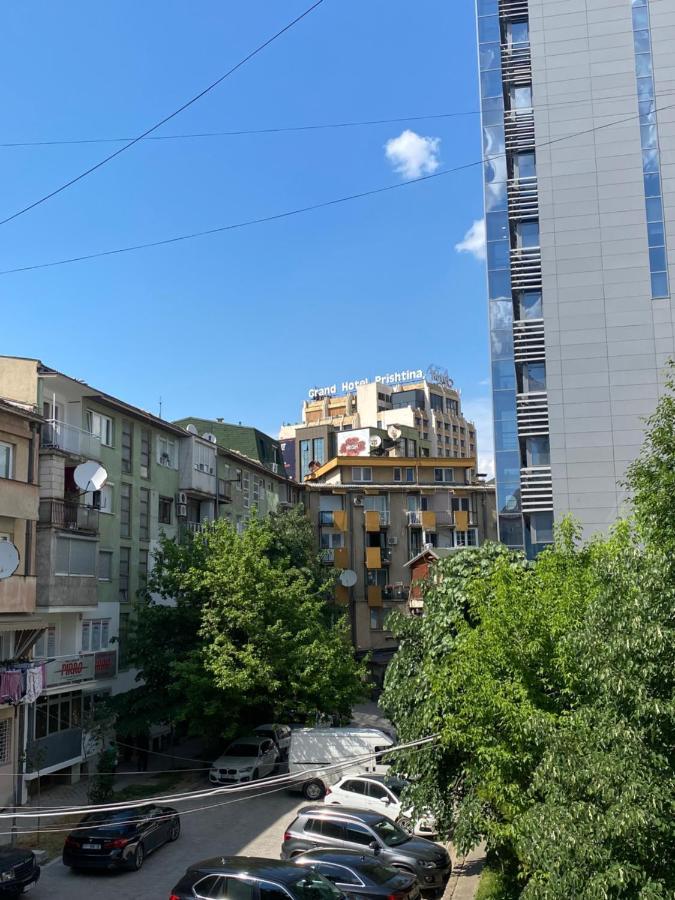 Hotspot Apartments - City Center Pristina Eksteriør billede