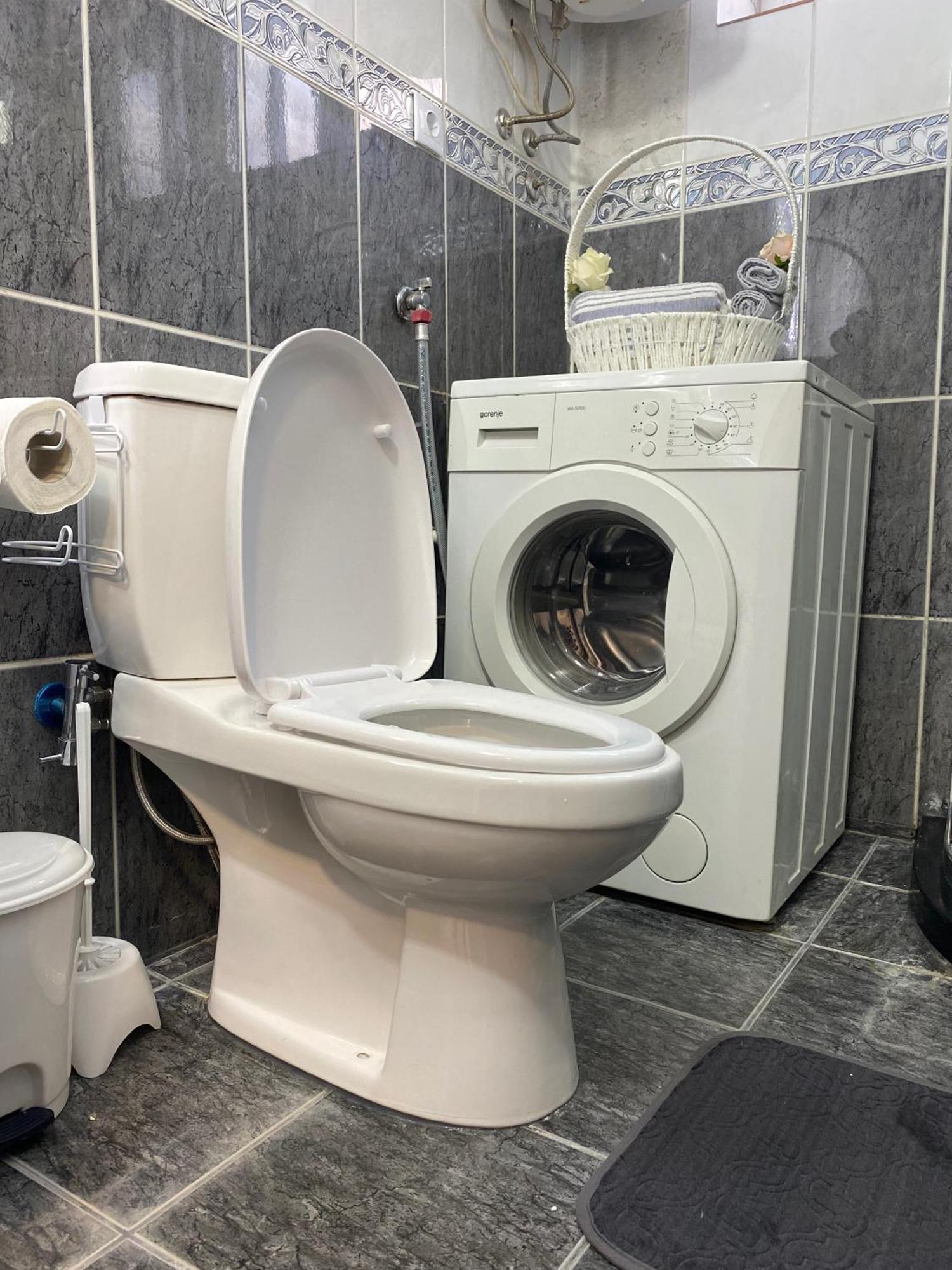 Hotspot Apartments - City Center Pristina Eksteriør billede